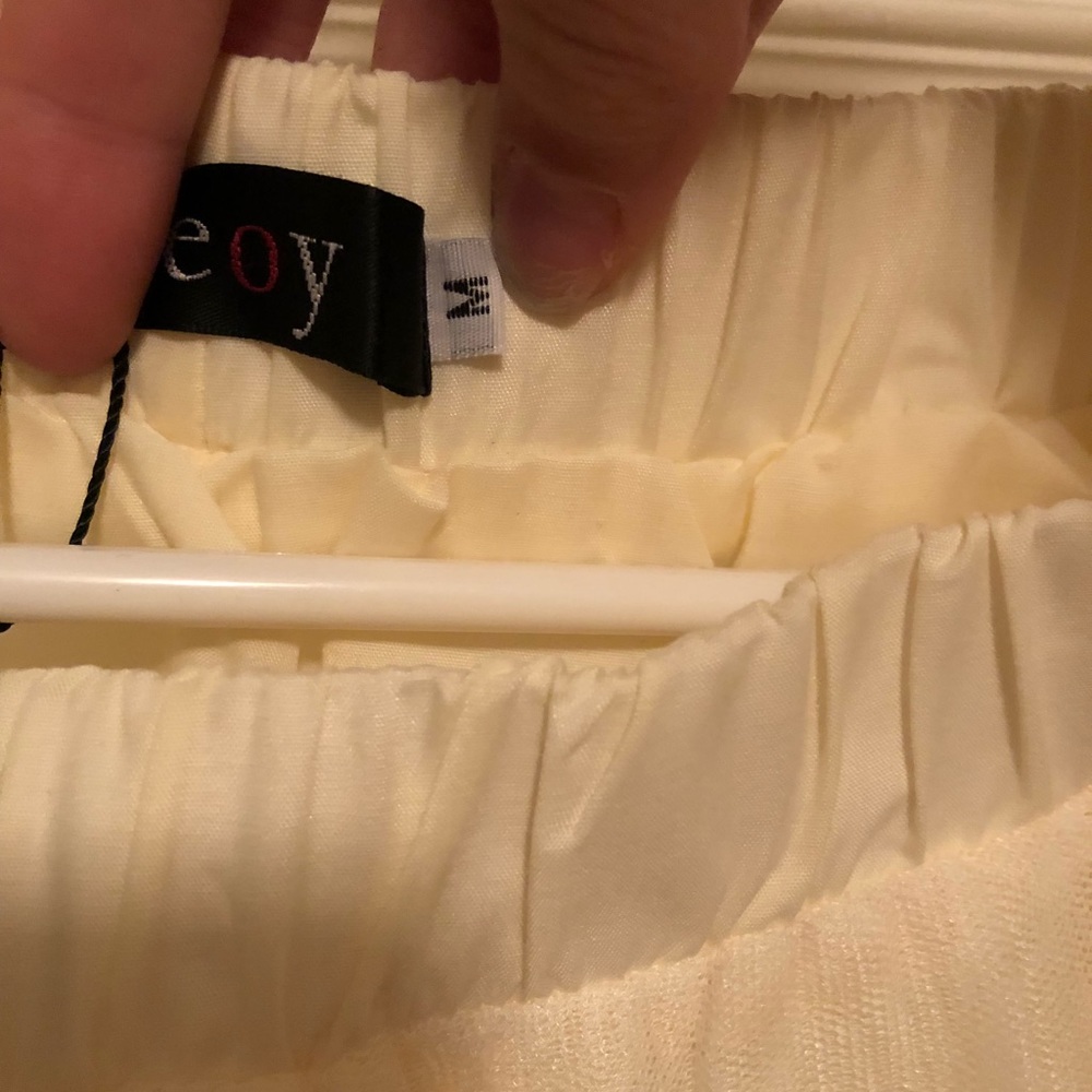 Off white skirt